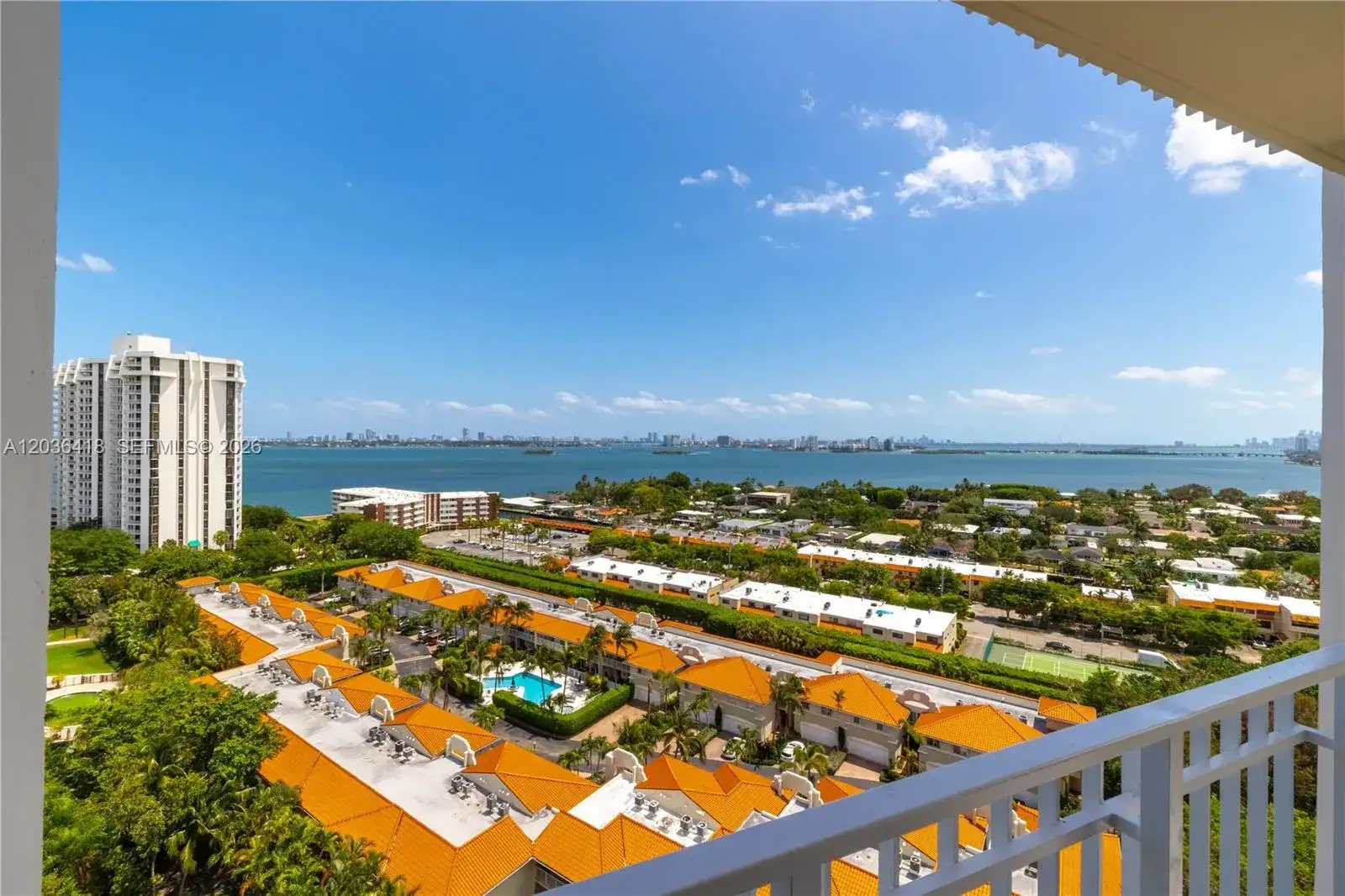 1000 Quayside Ter # 1702, Miami FL 33138 photo 3