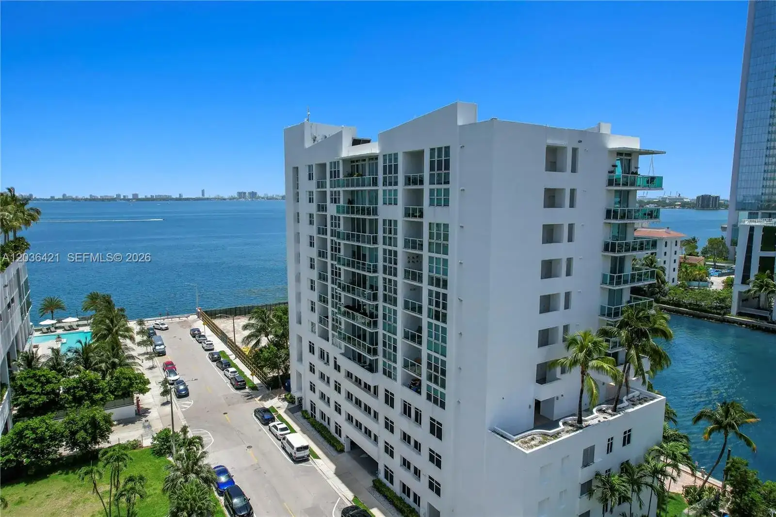 500 NE 29th St # 901, Miami FL 33137 photo 2