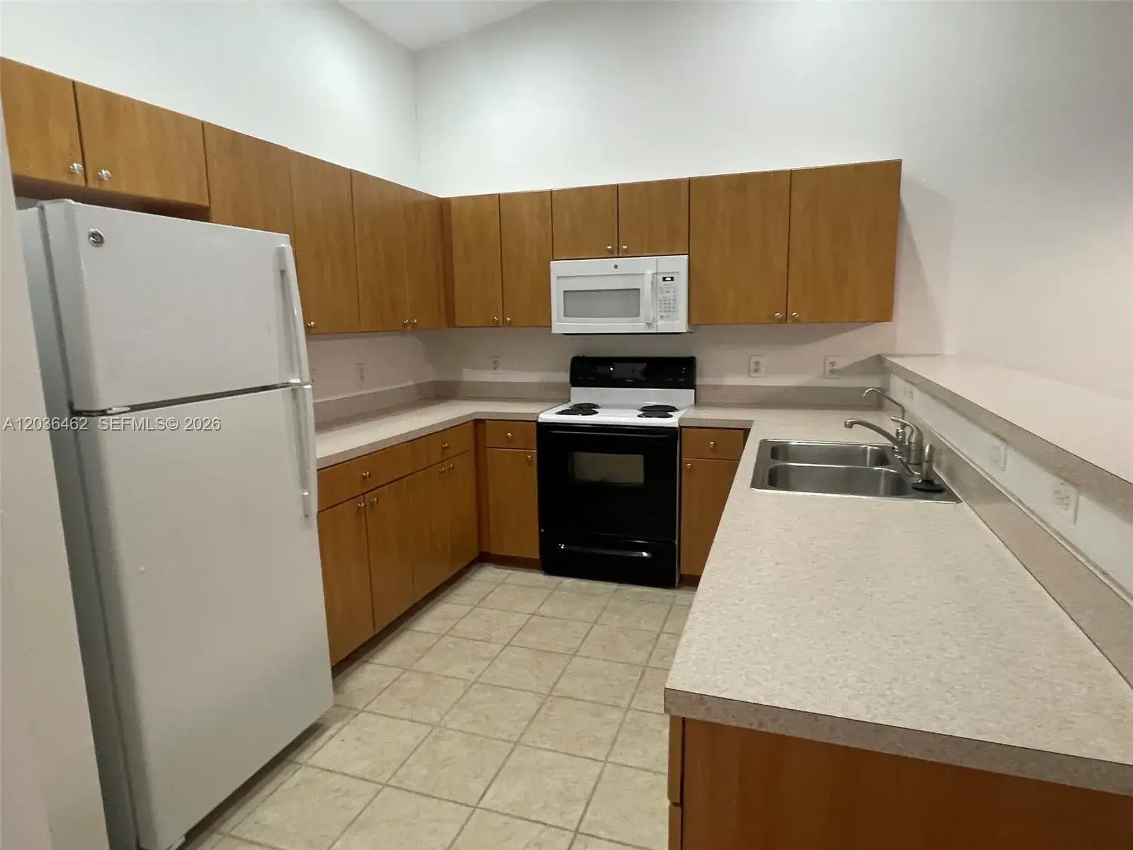 3857/3859 KITTYHAWK DRIVE, Fort Myers FL 33905 photo 4