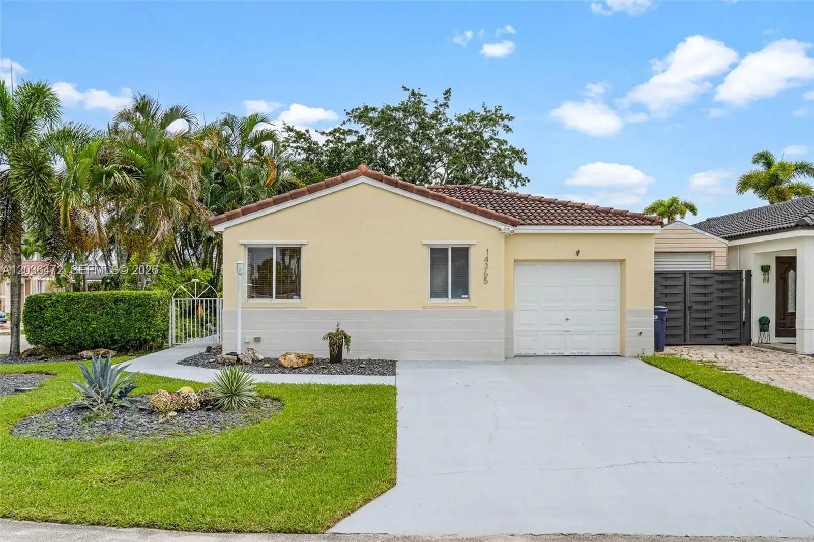 14365 SW 175th Ter, Miami FL 33177 photo 2