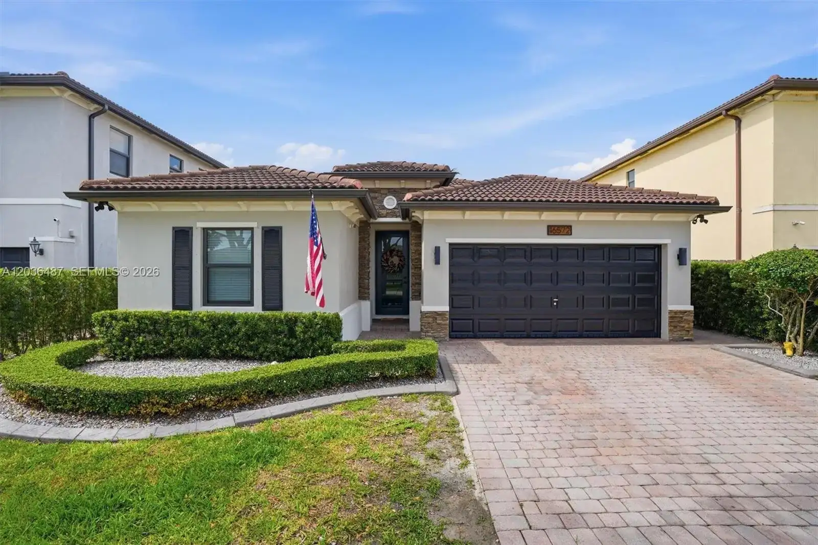16572 SW 43rd Ln, Kendall FL 33185 photo 5