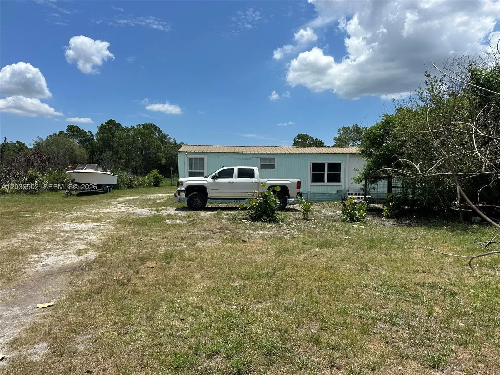 135 S Hacienda, Clewiston FL 33440 photo 2