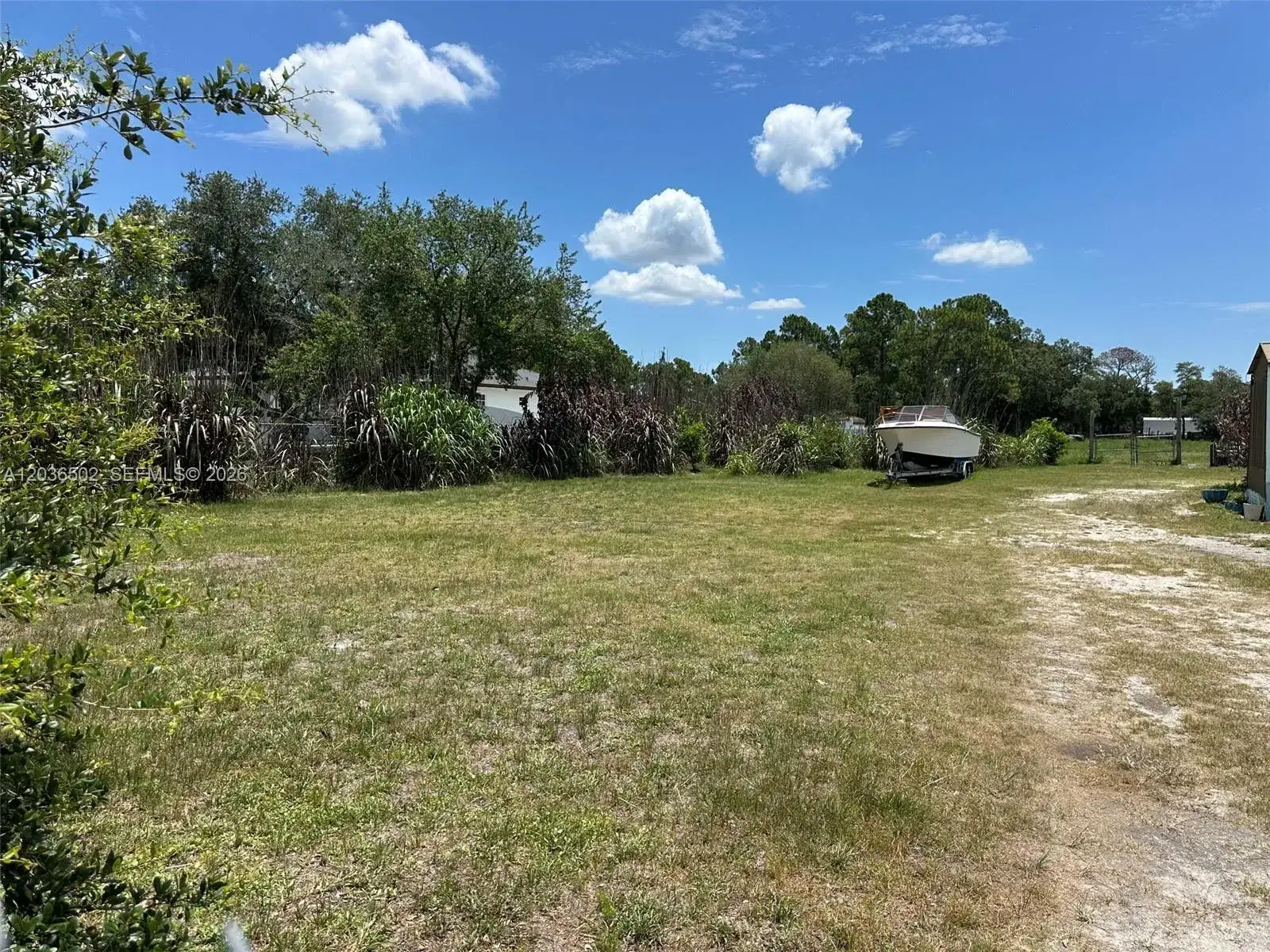 135 S Hacienda, Clewiston FL 33440 photo 4