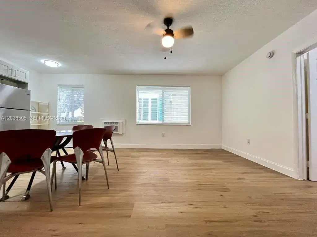 7928 Harding Ave # 3, Miami Beach FL 33141 photo 5