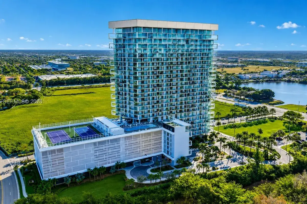 2000 Metropica Way # 2610, Sunrise FL 33323