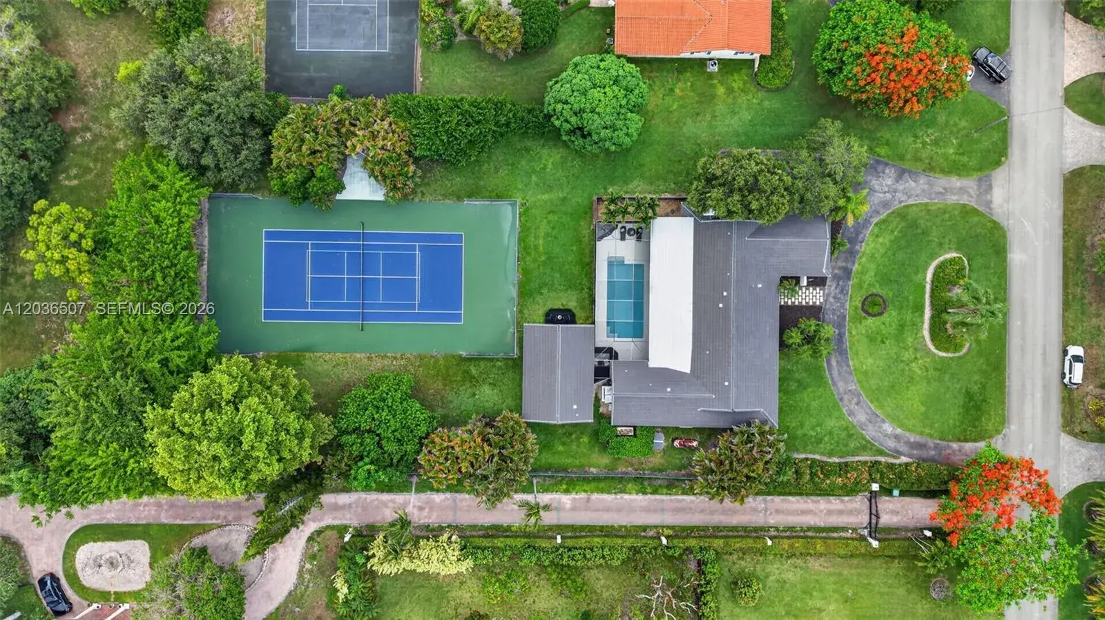 12180 SW 92nd Ave, Miami FL 33176