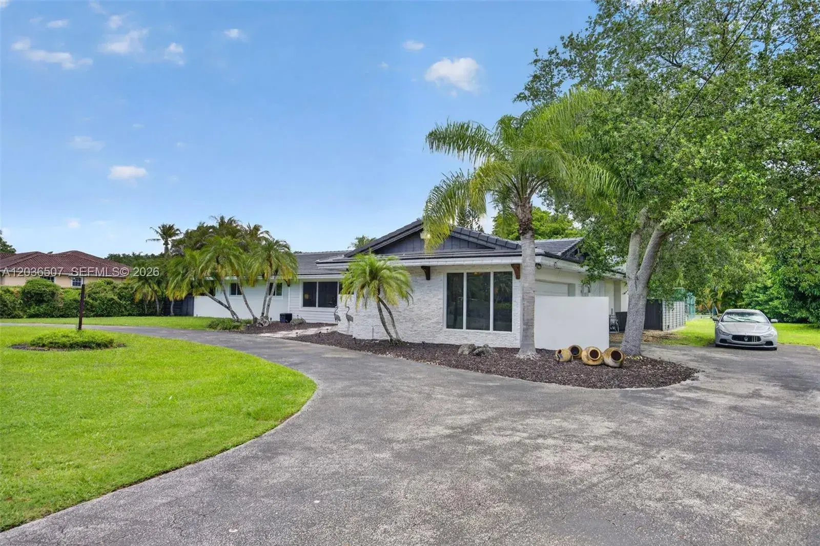 12180 SW 92nd Ave, Miami FL 33176