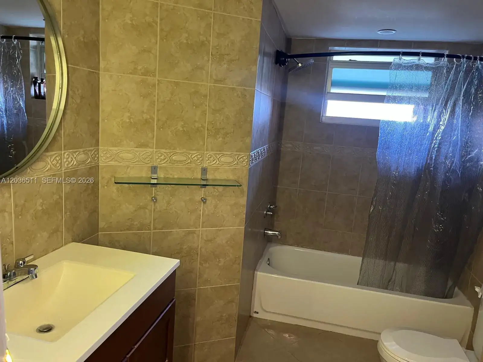 1770 NE 191st St # 1, Miami FL 33179 photo 2