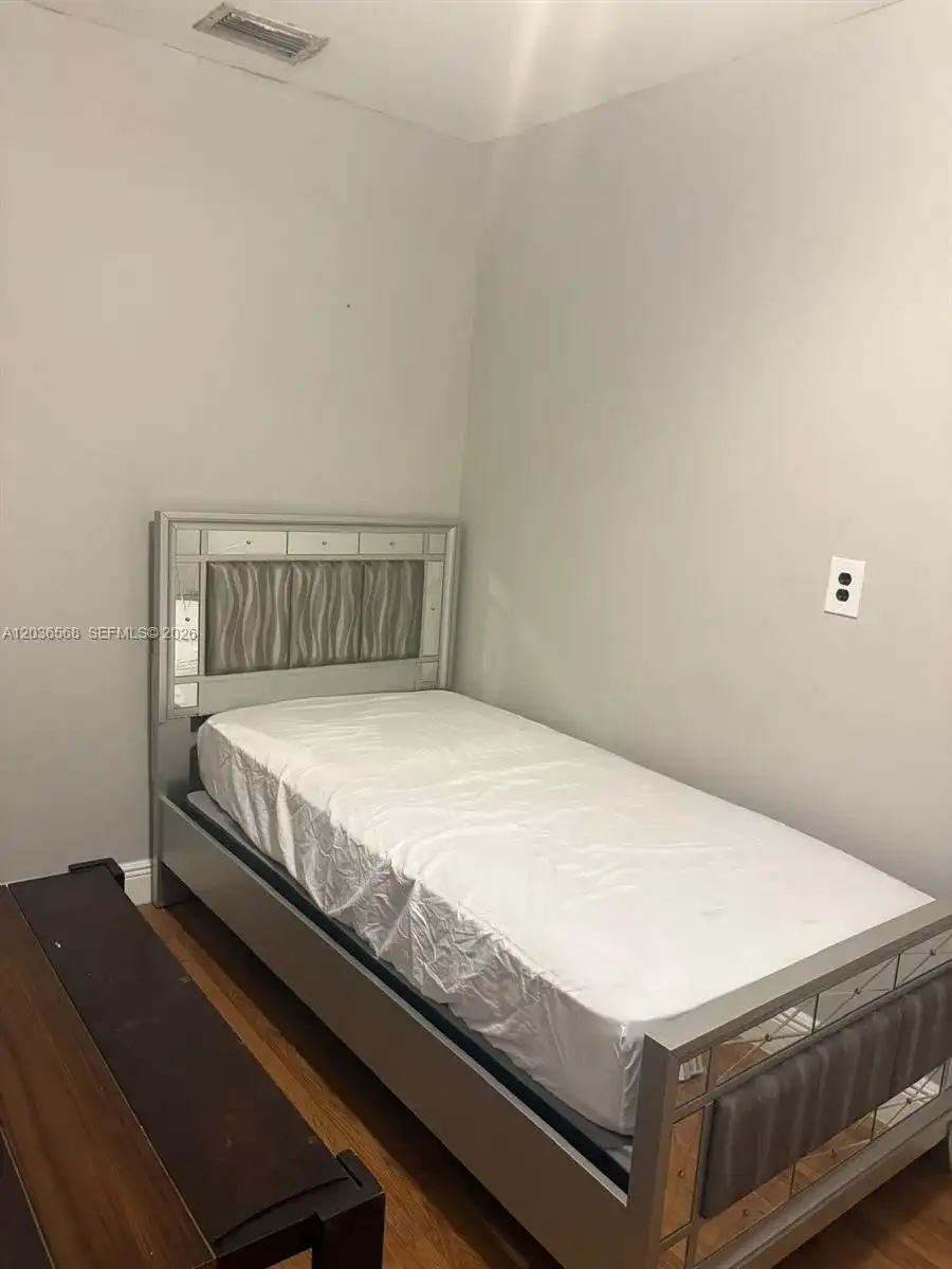 610 NE 4th Pl # 1, Hialeah FL 33010 photo 3