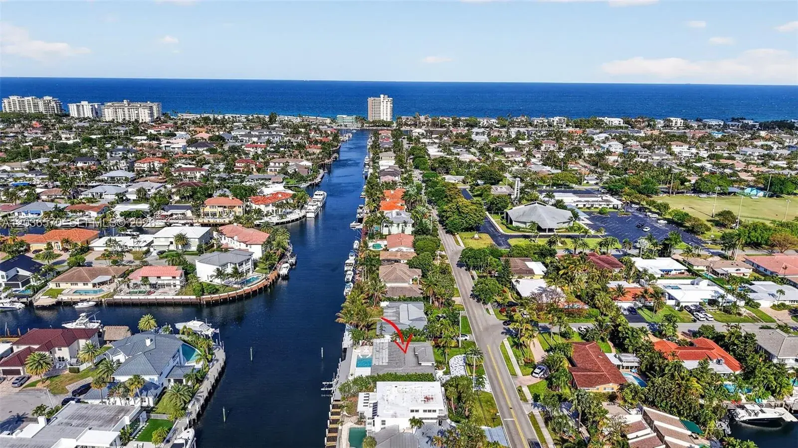 2611 NE 36th St, Lighthouse Point FL 33064