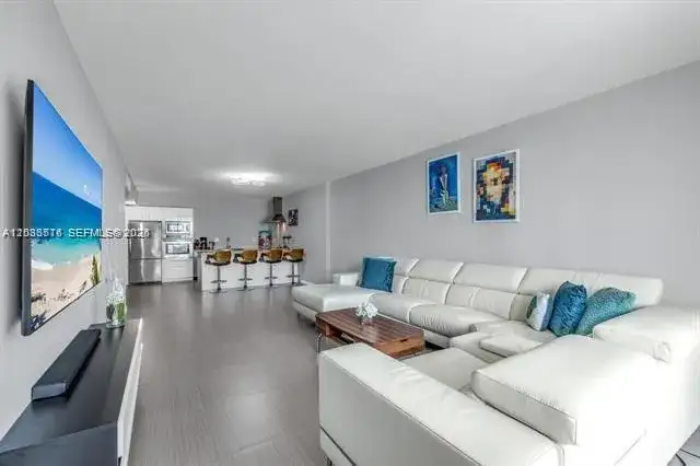 19390 Collins Ave # 702, Sunny Isles Beach FL 33160 photo 2