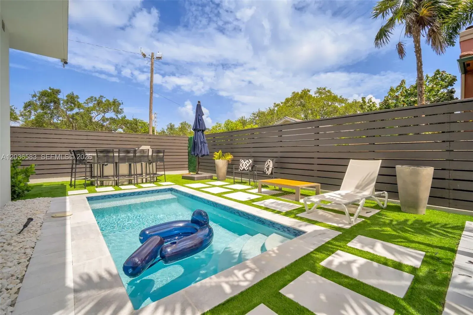 820 NE 2nd St # 1, Fort Lauderdale FL 33301