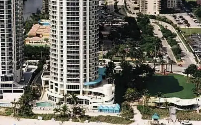 17375 Collins Ave # 1008, Sunny Isles Beach FL 33160