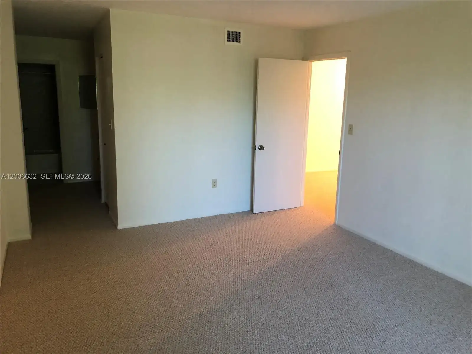 10852 N Kendall Dr # 316, Miami FL 33176 photo 2