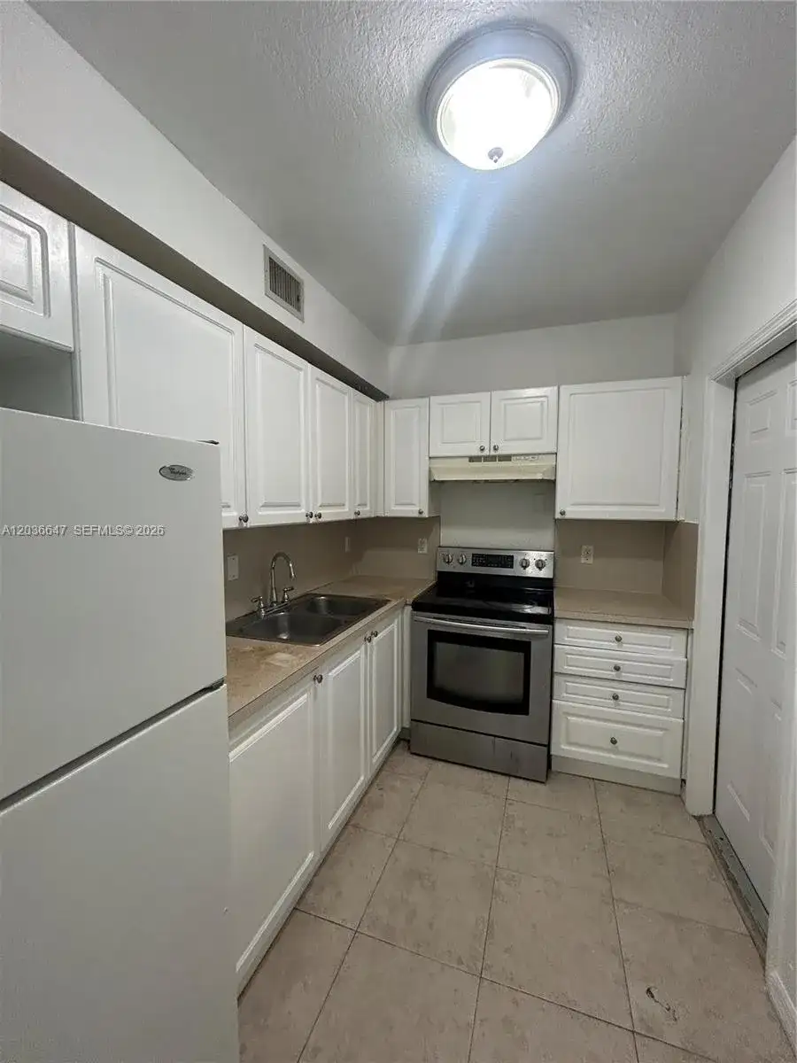 1945 Calais Dr # 3, Miami Beach FL 33141 photo 4
