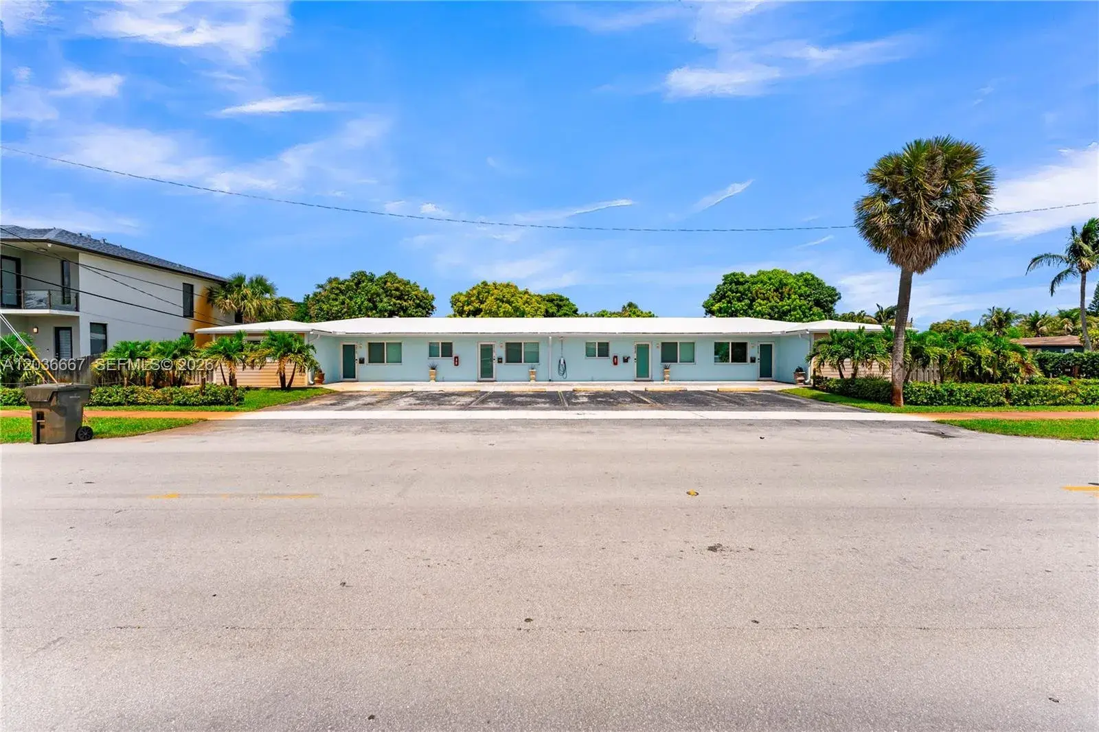 4008 NW 5th Ave, Oakland Park FL 33309