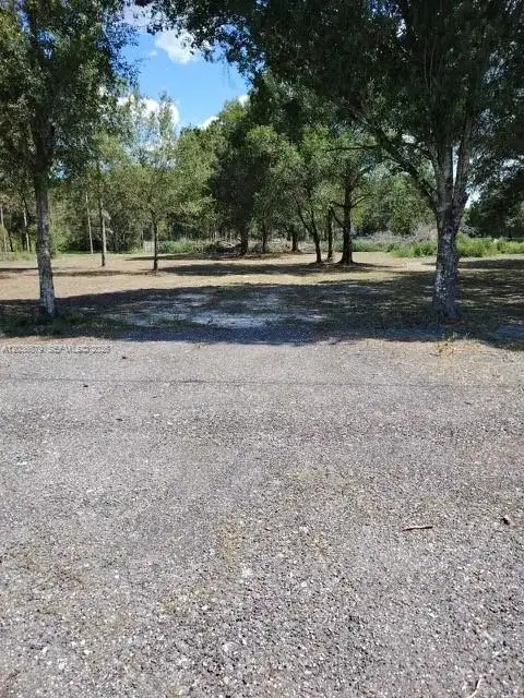 630 Pine Cove Ave, Clewiston FL 33440 photo 4