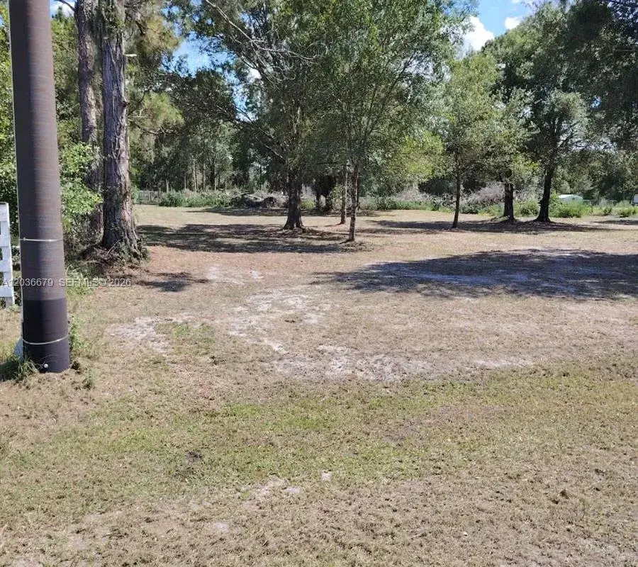 630 Pine Cove Ave, Clewiston FL 33440