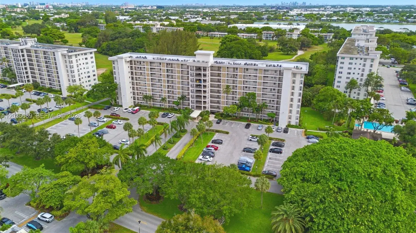 3200 N Palm Aire Dr # 501, Pompano Beach FL 33069