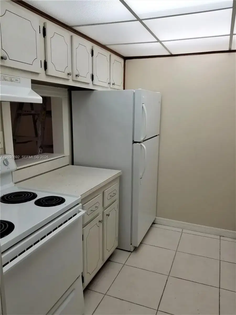 14201 N Kendall Dr # 405D, Miami FL 33186 photo 4