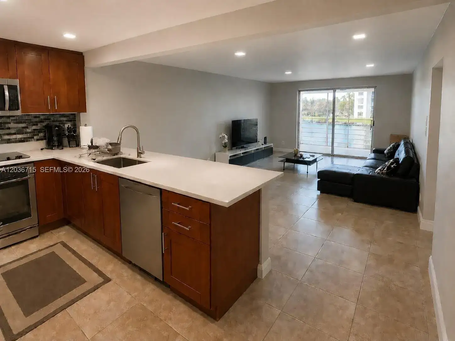 301 SE 3rd St # 204, Dania Beach FL 33004 photo 4