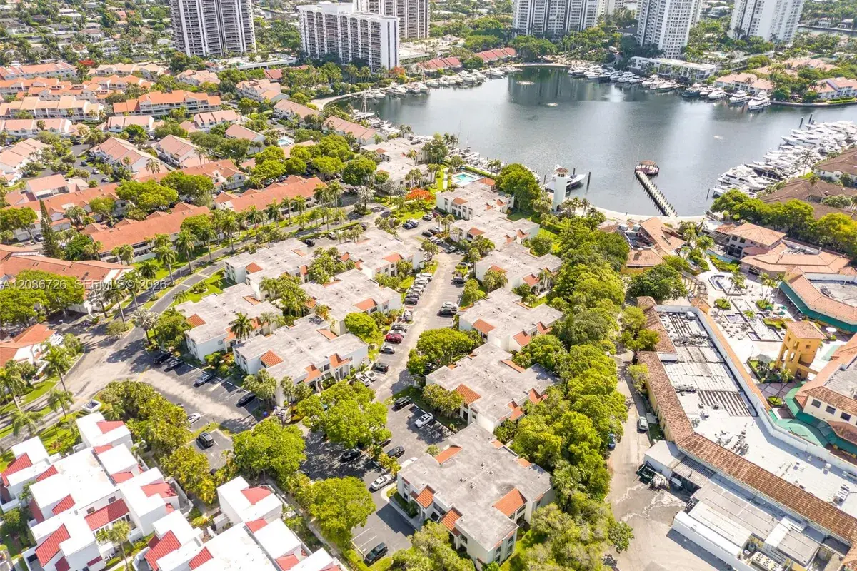 3578 Magellan Cir # 3, Aventura FL 33180