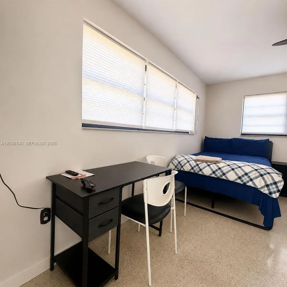 3202 Pierce St, Hollywood FL 33021
