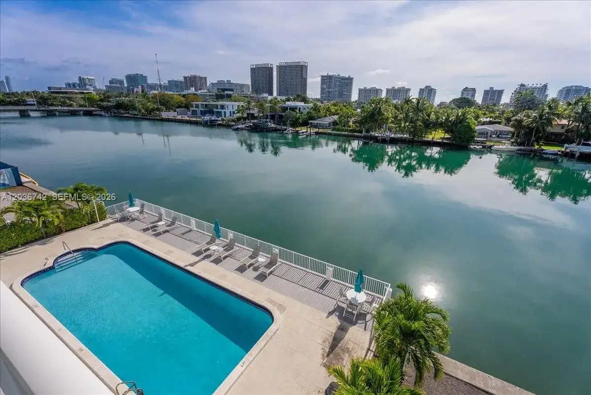 9381 E Bay Harbor Dr # 404S, Bay Harbor Islands FL 33154 photo 4