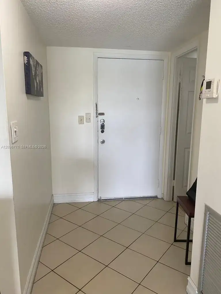 873 NE 195th St # 308, Miami FL 33179 photo 3