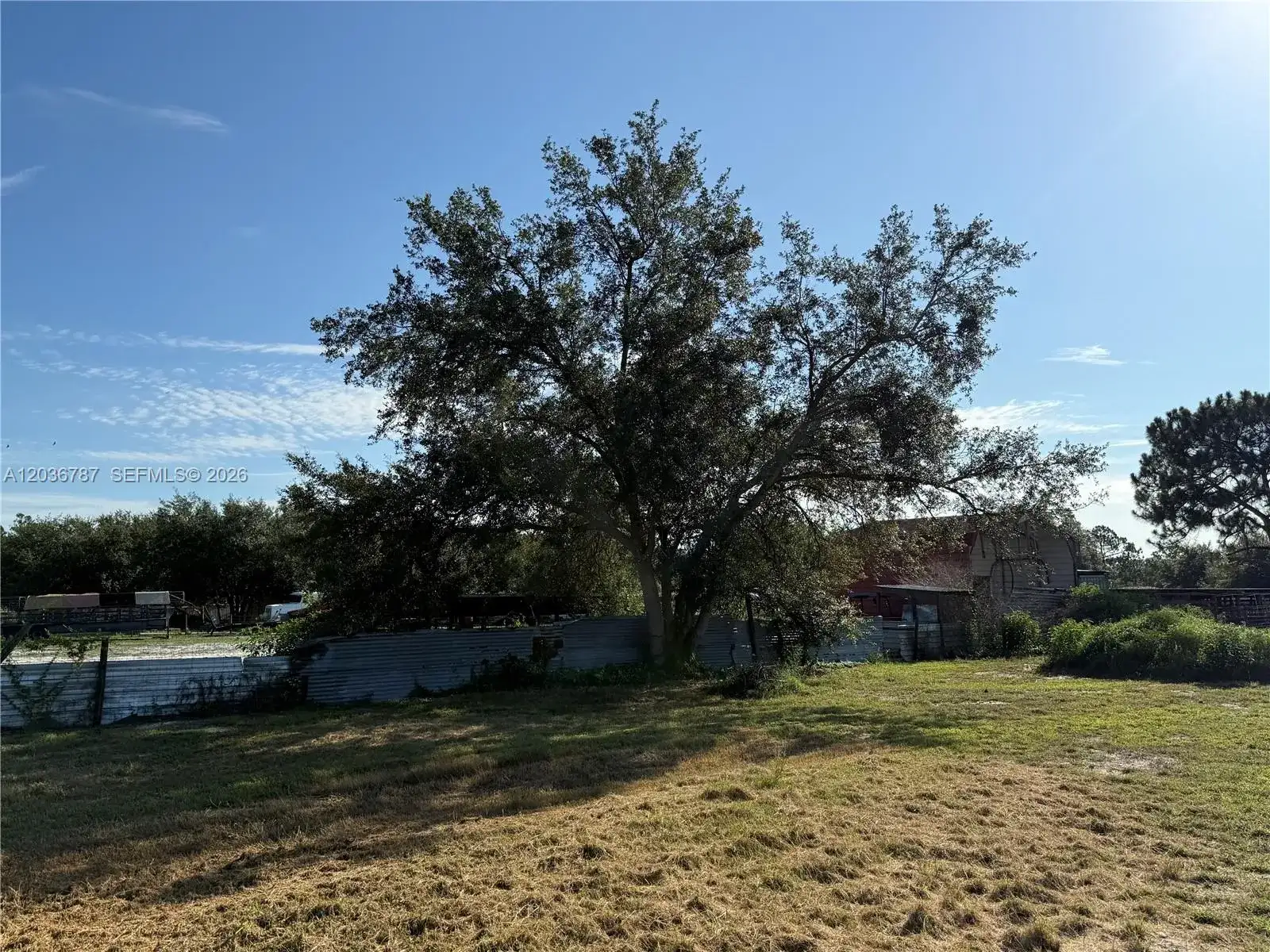 575 S JINETE ST, Clewiston FL 33440 photo 3