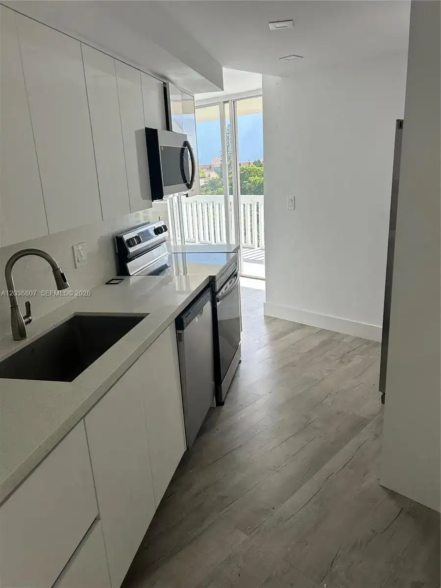6921 Environ Blvd # 7P, Lauderhill FL 33319 photo 3