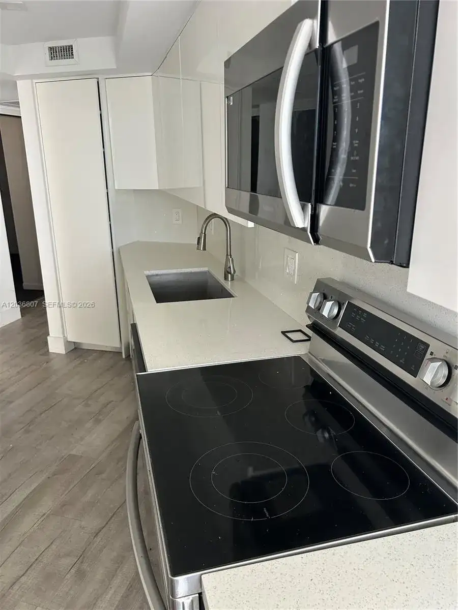 6921 Environ Blvd # 7P, Lauderhill FL 33319 photo 4