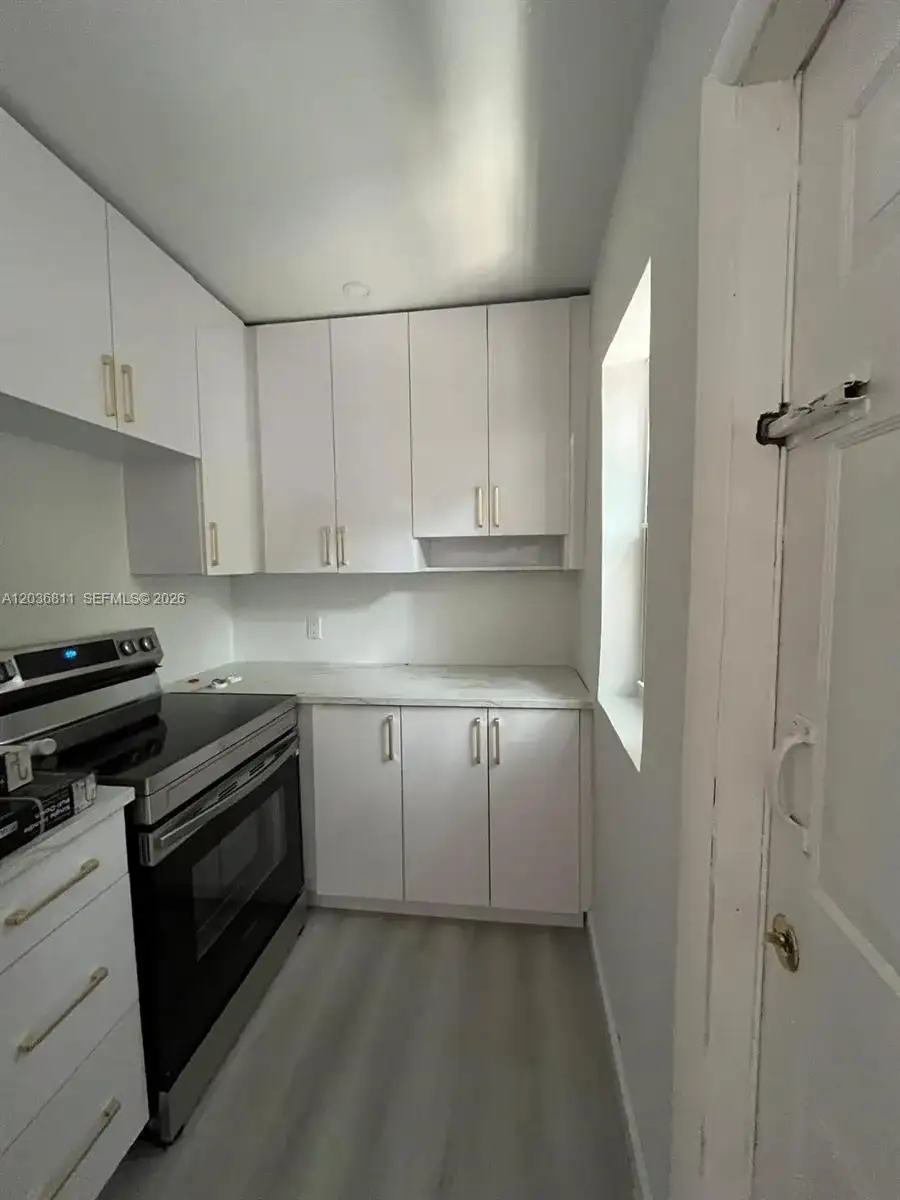602 SW 13th Ave # 4, Miami FL 33135 photo 2