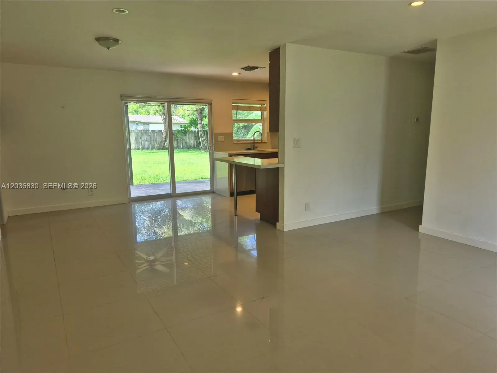 1401 SW 32nd Ct, Fort Lauderdale FL 33315