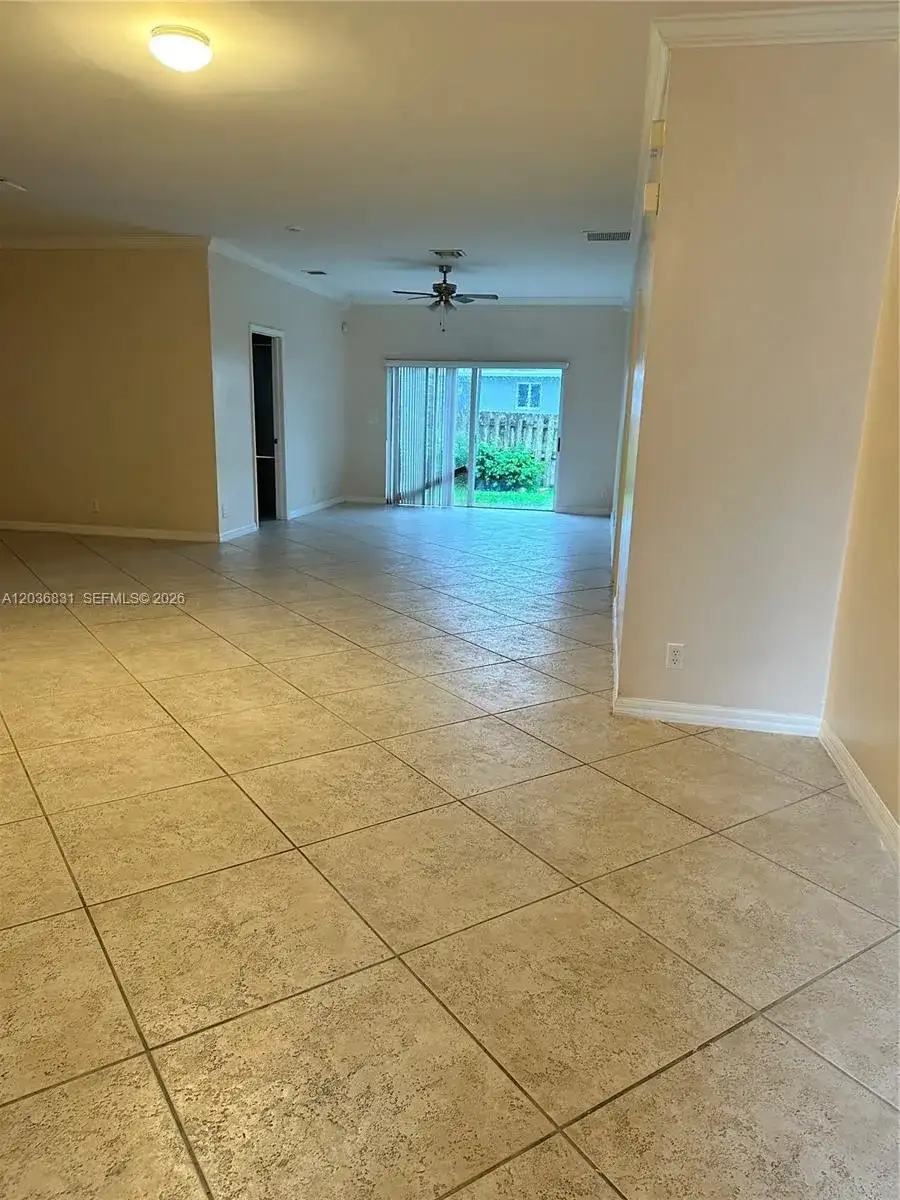 2988 NW 7TH CT, Fort Lauderdale FL 33311 photo 2