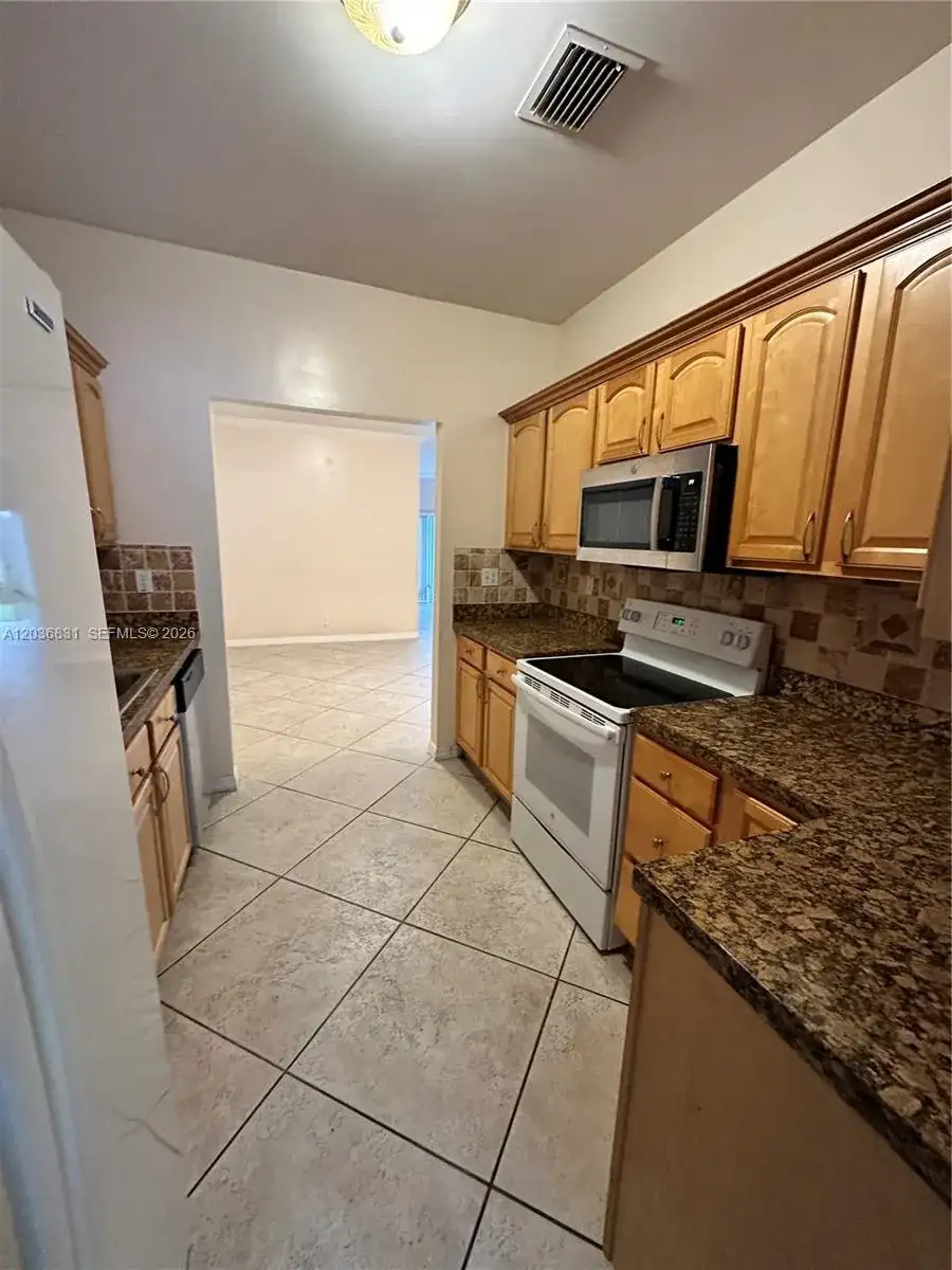 2988 NW 7TH CT, Fort Lauderdale FL 33311 photo 5