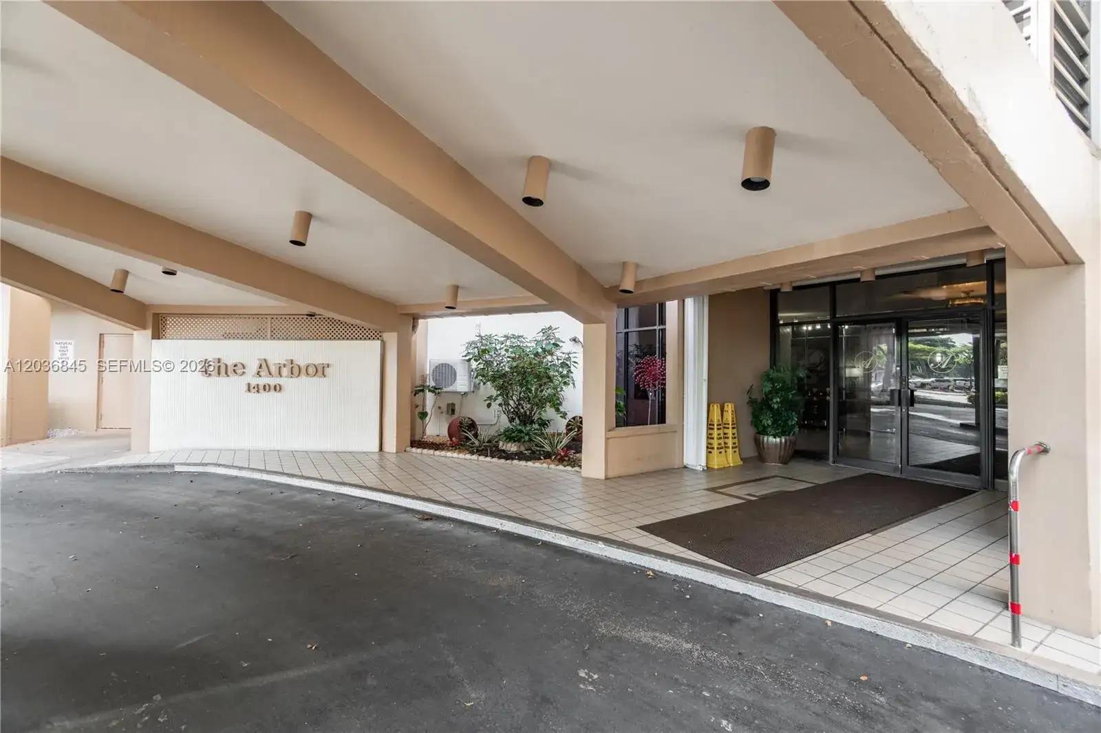 1400 Saint Charles Pl # 701, Pembroke Pines FL 33026