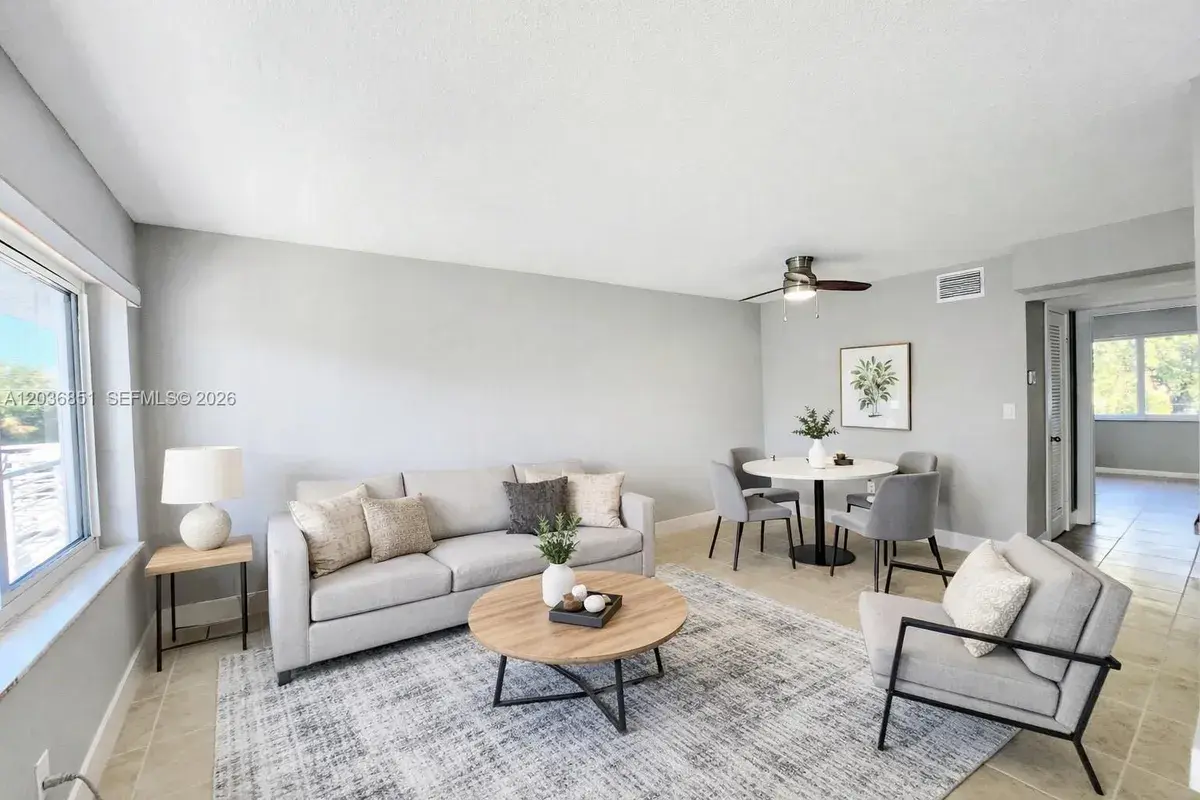 335 SW 20th St # 7, Fort Lauderdale FL 33315