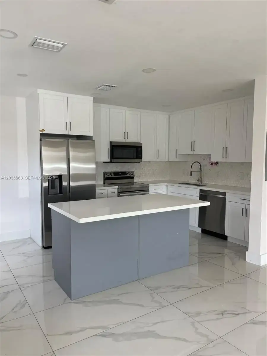 31 SW 67th Ct # 1, Miami FL 33144 photo 2
