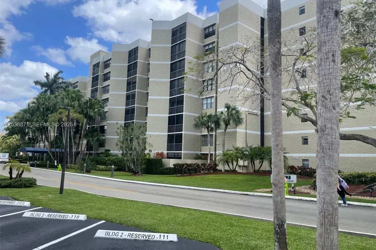 16300 Golf Club Rd # 508, Weston FL 33326
