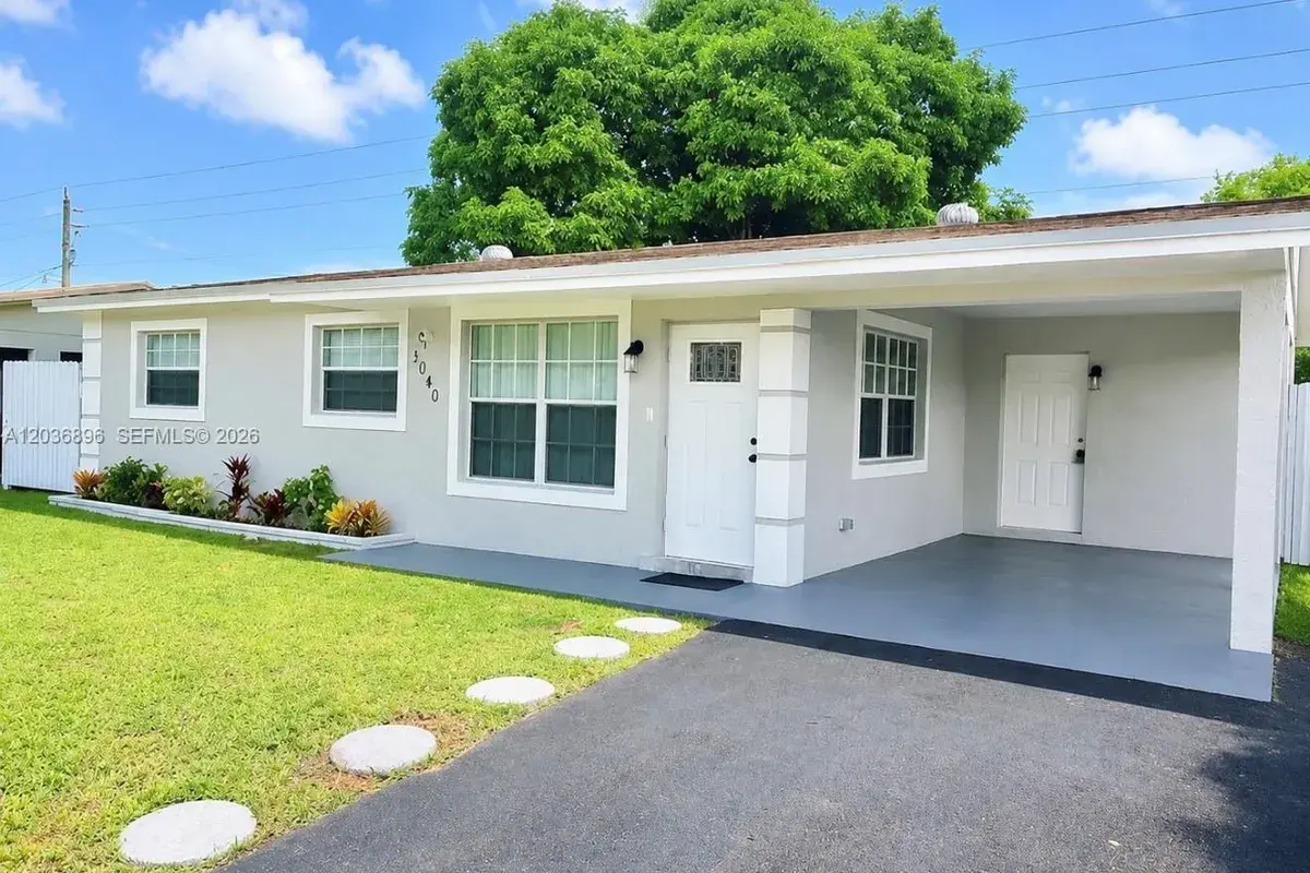 3040 NW 20th St, Fort Lauderdale FL 33311