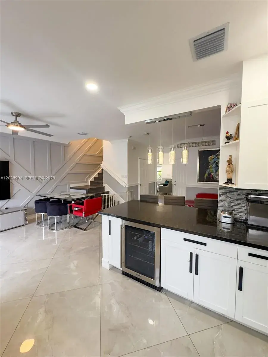4715 Caspian Way, Davie FL 33314