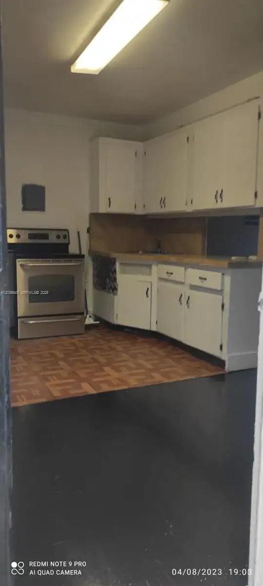 1225 NW 127th St, North Miami FL 33167 photo 5