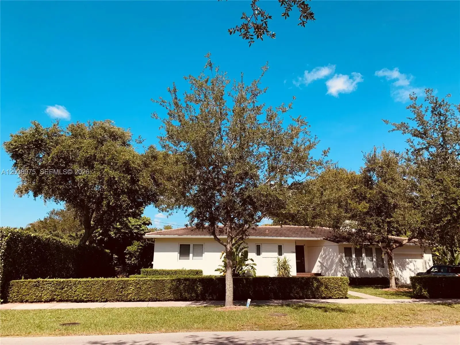 1244 S Alhambra Cir # 1244, Coral Gables FL 33146
