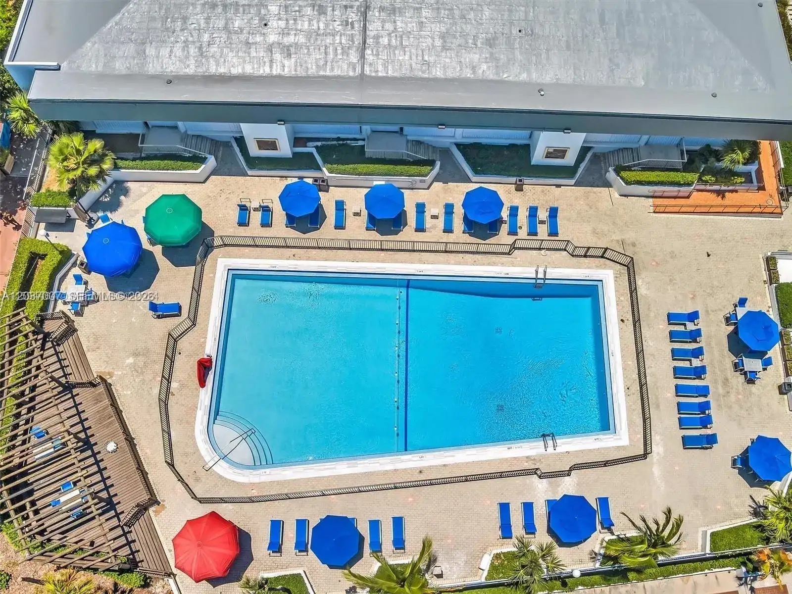 905 Brickell Bay Dr # 623, Miami FL 33131 photo 4