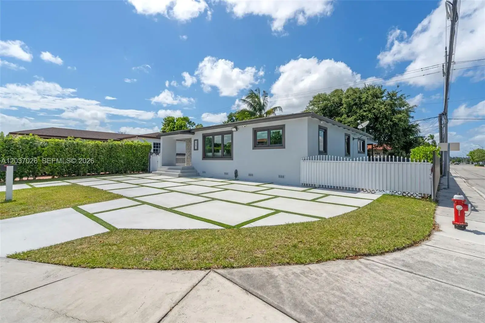 11 W 59th St, Hialeah FL 33012 photo 4