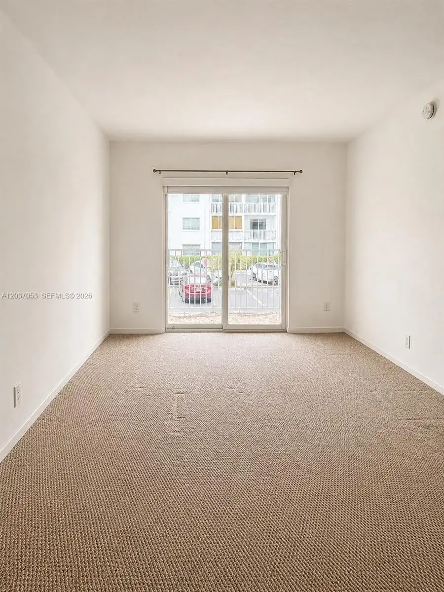 240 Galen Dr # 214, Key Biscayne FL 33149 photo 5