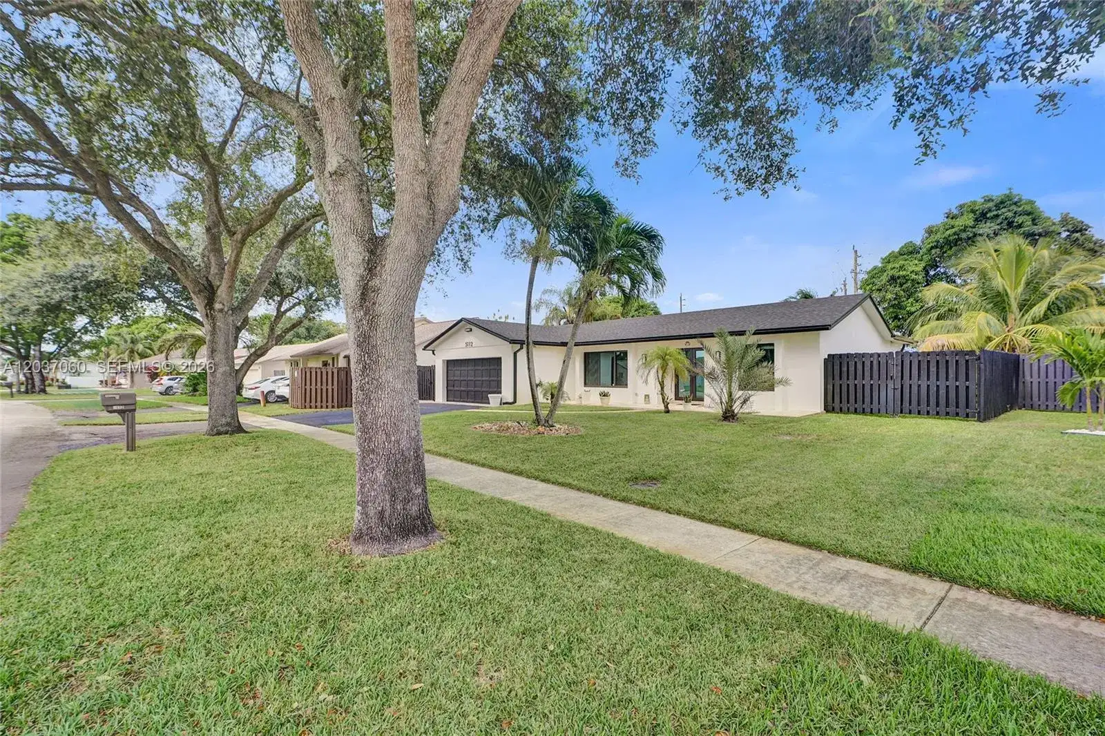 5112 SW 87th Ave, Cooper City FL 33328 photo 3