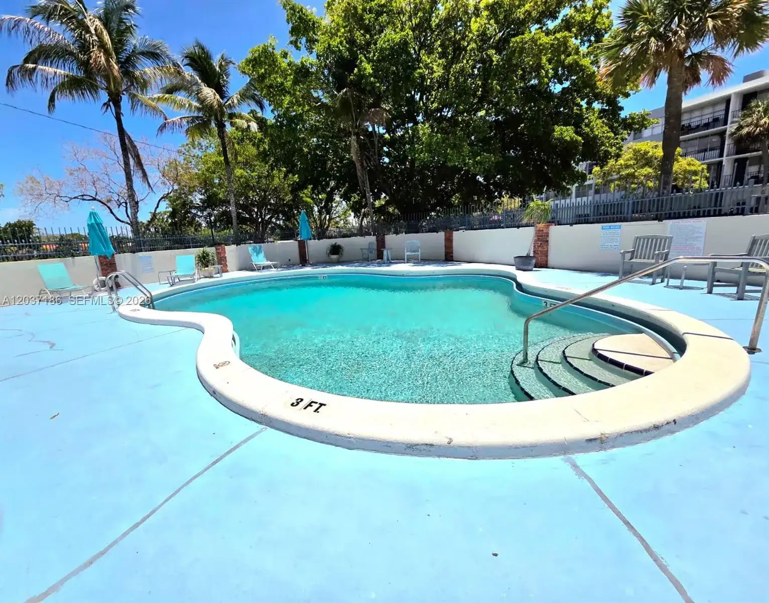 16850 S Glades Dr # 2K, North Miami Beach FL 33162 photo 2