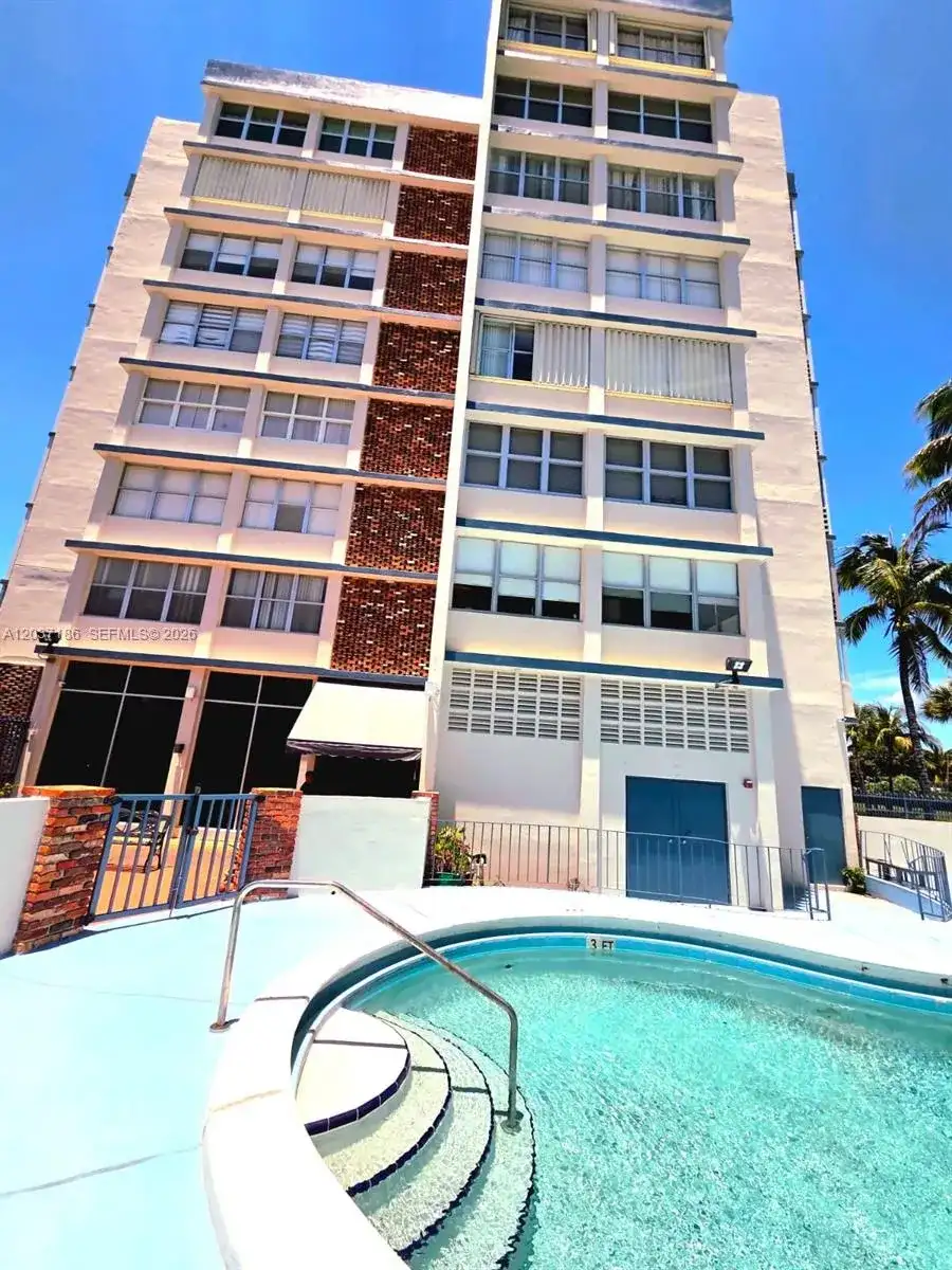 16850 S Glades Dr # 2K, North Miami Beach FL 33162 photo 3